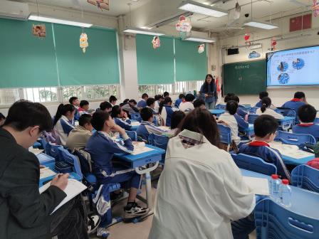 “匠心初绽，教研引航”——深圳市罗湖区教育科学研究院到滨河小学指导新教师“十项基本功”达标过关行动