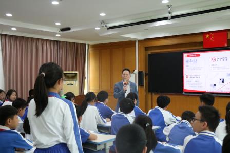 点燃学生科技报国梦！深圳市洪湖小学这场思政金课形式新后劲足