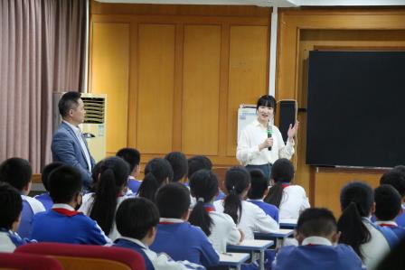 点燃学生科技报国梦！深圳市洪湖小学这场思政金课形式新后劲足
