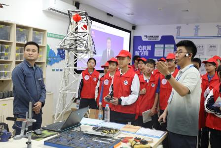 深圳市罗湖区滨河实验中学“每周半天计划”｜探秘深圳供电局水贝基地，解锁硬核科技与工匠精神