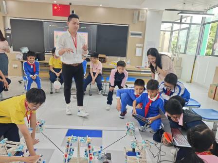 深港校园互动，共绘交流新景——莲塘小学与香港新界妇孺福利会基督教铭恩小学开展交流活动