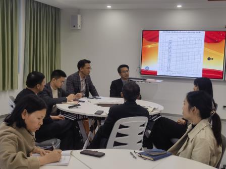 松风对标真批实改 泉韵求是互评共助 ——深圳市松泉中学党总支召开2024年度组织生活会暨民主评议党员大会
