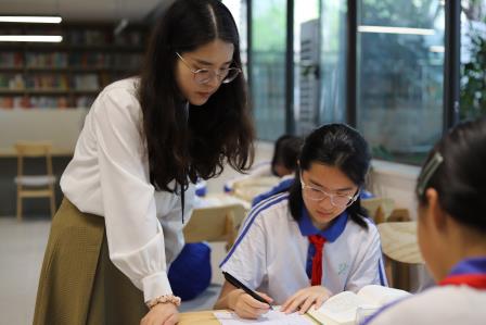 深圳市莲南教育集团安芳小学“每周半天计划”——书香启航，悦读人生