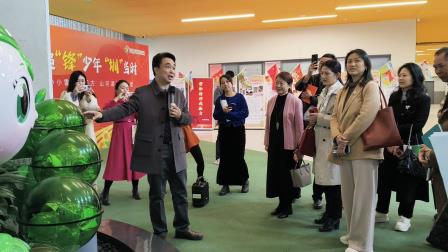 深中龙岗学校集团赴翠竹外国语实验学校参观交流，共探教育新路径