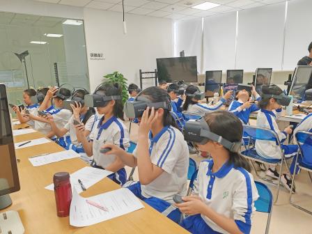 科技与探索的奇妙之旅——深圳市红桂小学“每周半天计划”校外实践活动
