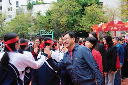 南科大附属罗湖中学2025届中考百日誓师大会：奋战百日燃斗志，同心聚力向未来