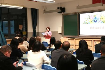 家校共育促成长，二十公里远足启新程 ——深圳市布心小学召开六年级家长会