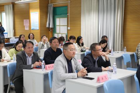 深圳市罗湖区滨河实验中学数智教育再添新动能|AI融通素养攻坚，专家开启智教新范式