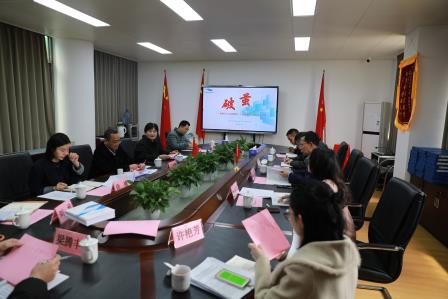 蜕变启新篇，精筑绘未来——区教科院到罗芳小学开展2024新教师“十项基本功”达标过关行动