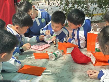 春分至，春意浓，正是少年踏青时 ——深圳市向西小学开展2025年春季社会实践教育活动