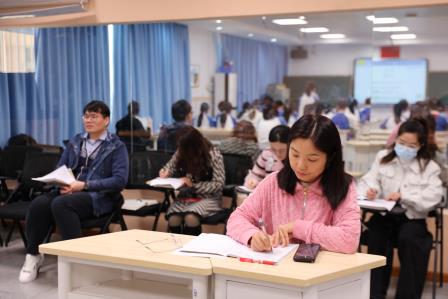 以诗润心促成长 专家赋能启新思 ——深圳市罗湖小学开展语文专题研讨活动
