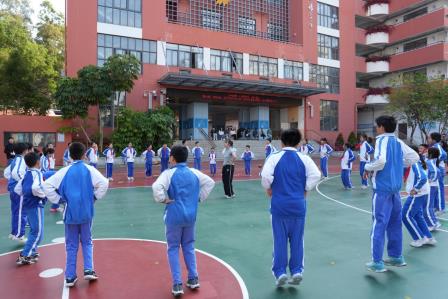 逐风趣野，智行山海 ——深圳市梧桐小学逐风趣野多元素养校本课程点燃学子运动激情
