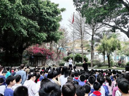 深圳市怡景小学成功举行防震减灾疏散演练