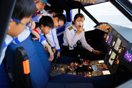 非遗邂逅科技，碧波小学研学之旅点亮智慧火花