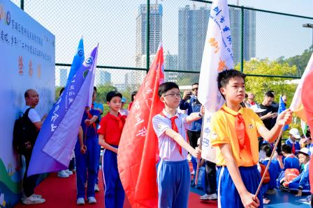 碧波小学“二十公里远足拉练”淬炼成长之路：以步履为笔书写少年华章