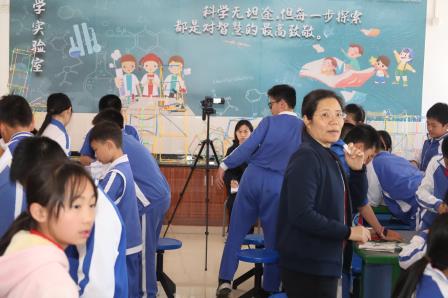 “破茧行动”走进草埔小学助力新教师专业成长