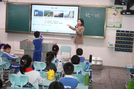 “破茧行动”走进草埔小学助力新教师专业成长