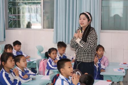 “破茧行动”走进草埔小学助力新教师专业成长