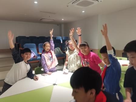解锁沟通密码，赋能人际成长 ——翠竹外国语实验学校心理社团人际提升系列主题活动精彩纷呈