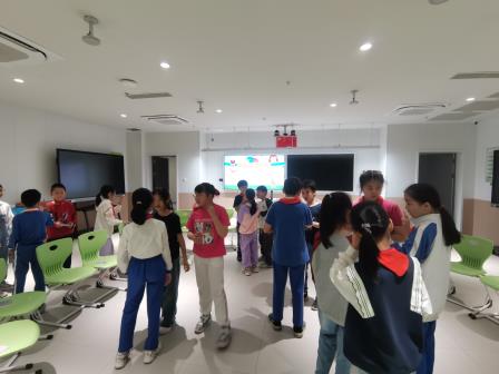 解锁沟通密码，赋能人际成长 ——翠竹外国语实验学校心理社团人际提升系列主题活动精彩纷呈