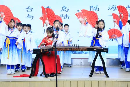 安静有序 大家美——深圳市仙桐实验小学“静少年”评选启动升旗仪式、主题中队课