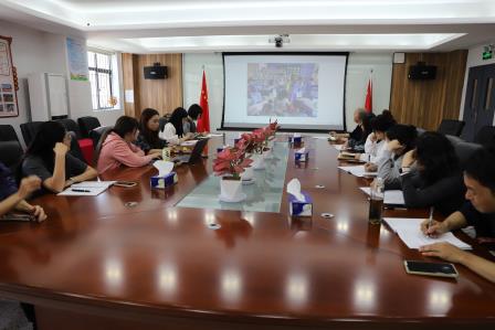 温暖德育育新苗 智慧分享促成长 ——向西小学举行五、六年级班主任工作交流会