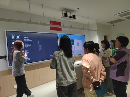 数字赋能教学新篇，ClassIn点亮翠竹课堂 ——翠竹外国语实验学校开展ClassIn智能平台应用培训