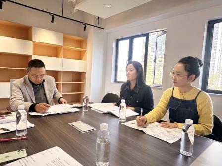 破茧·蝶变——罗湖区教研视导赋能东湖中学教学革新行动