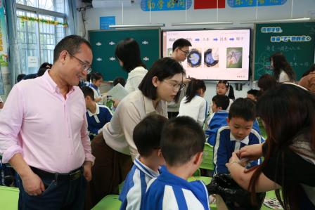 破茧成蝶展新姿，精准视导促成长 ——深圳市笋岗小学迎接罗湖区教科院新教师基本功达标视导活动