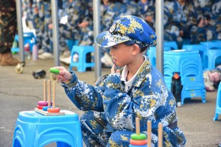 深圳市怡景小学开展4-6年级社会实践活动