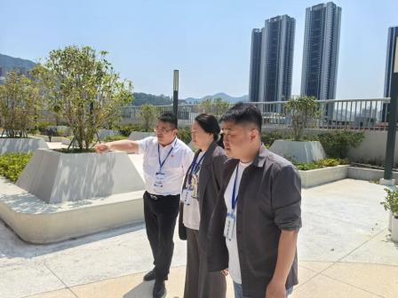 深圳市罗湖区中医院赵宏院长一行莅临罗湖外语小学洽谈中医药进校园建设工作
