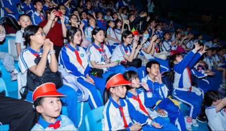 邂逅蓝色深海 探秘奇妙海洋——深圳市人民小学开展春季社会实践活动  