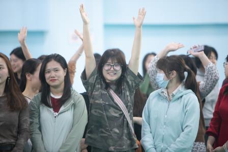 减压增凝聚！北斗小学创新团建活动为“幸福校园”注入活力