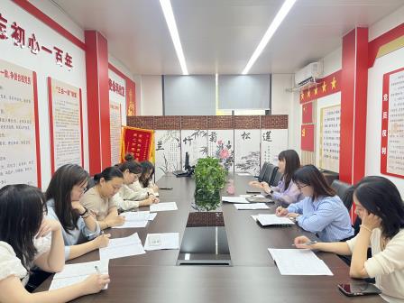 破茧行动促成长  蝶变焕新绽芳华 ——罗湖区教科院“破茧”视导活动走进泰宁小学