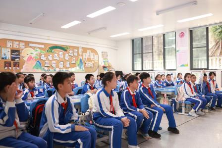 科技改变世界，思考成就未来 ——翠北实验小学第七周班会精彩回顾：AI时代的思考与辩论