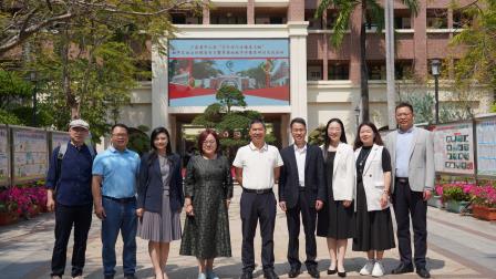 美育启智，德育润心——广东省中小学“百千万人才培养工程”初中名班主任跟岗学习暨翠园初级中学德育研讨交流活动