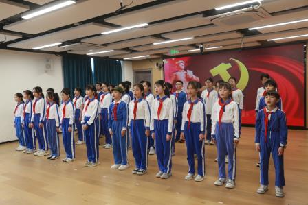 学雷锋 行善举——布心小学举行学习雷锋日主题活动