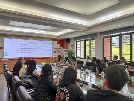速度与温度并行 责任与智慧共筑 ——深圳市仙桐实验小学班主任安全专题会议暨突发事件处理经验分享会