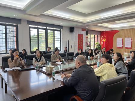 速度与温度并行 责任与智慧共筑 ——深圳市仙桐实验小学班主任安全专题会议暨突发事件处理经验分享会