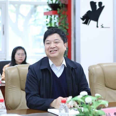 AI赋能教育创新，助力“教学评一体化”落地 ——螺岭召开罗湖区中小学“教学评一体化智能体”实践试点工作启动会