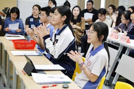 罗湖区“融智课堂”教学展示活动 -------智能体平台赋能跨学科教学评一体化新实践