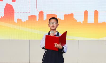 致雷锋·做新时代最可爱的人 ——翠园文锦中学“学雷锋纪念日”主题活动暨德育表彰