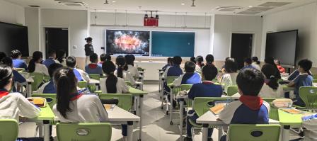 深度研讨数学教学，共促教育质量提升 ——罗湖区小数教研员团队莅临翠竹外国语学校指导教研活动