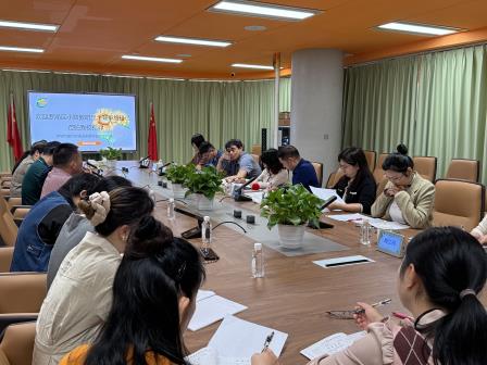 深度研讨数学教学，共促教育质量提升 ——罗湖区小数教研员团队莅临翠竹外国语学校指导教研活动