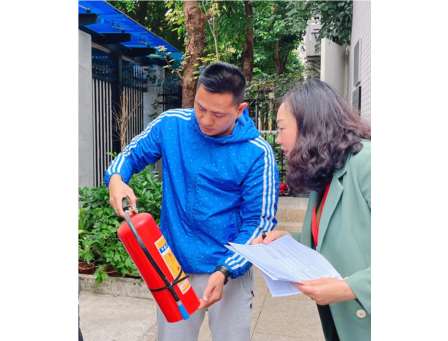 督导赋能，在成绩与改进中 “加速跑”——罗湖区教育督导室到红桂小学开展督导工作