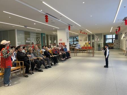 七彩志愿‘贝’有爱·雷锋精神代代传 ——翠北实验小学开展探访水贝党群服务中心“行走的思政课”实践活动（第20期）
