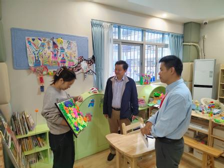 校园安全至上，专项督导护航——罗湖区第五责任区督学到新秀小学开展中小学重点项目专项督导
