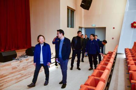 松山仰止共登一步 泉韵不辍传承引领 ——曾挺宇名书记工作室授牌暨首次研讨会议在深圳市松泉实验学校成功举行
