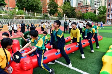 松涛泉韵紫荆花开映鹏城 深港姊妹墨香智绘共潮生 ——深圳市松泉实验学校与香港伊斯兰鲍伯涛纪念小学开展联谊交流系列活动