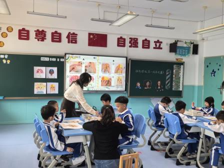 破茧启智育“星”苗  —— 星园学校新教师过关考核视导活动